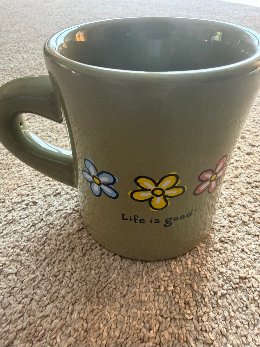 Life is good mug .